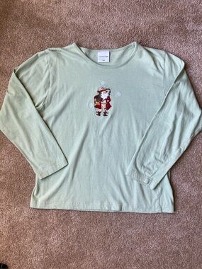 Women’s Large Christmas Tee